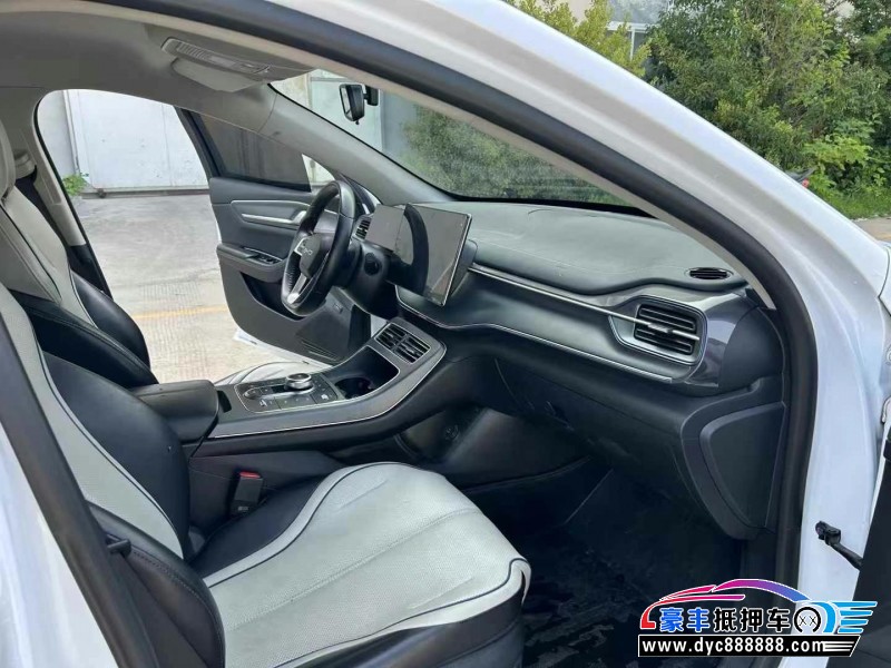 23年比亚迪驱逐舰轿车抵押车出售