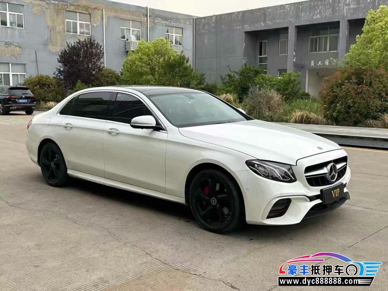 19年奔驰E轿车抵押车出售