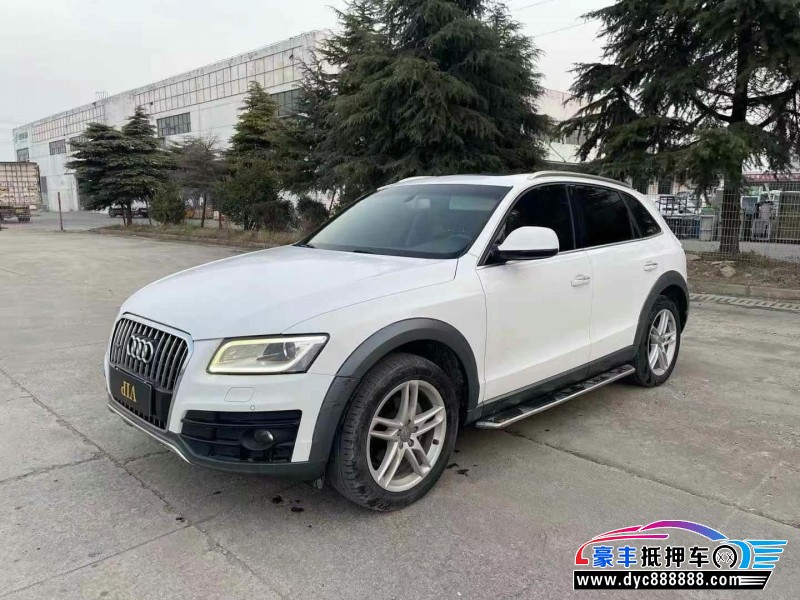 18年奥迪Q5轿车抵押车出售