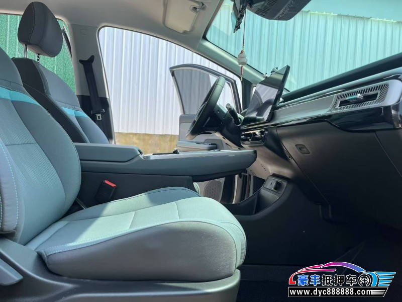 24年埃安Y70MPV抵押车出售