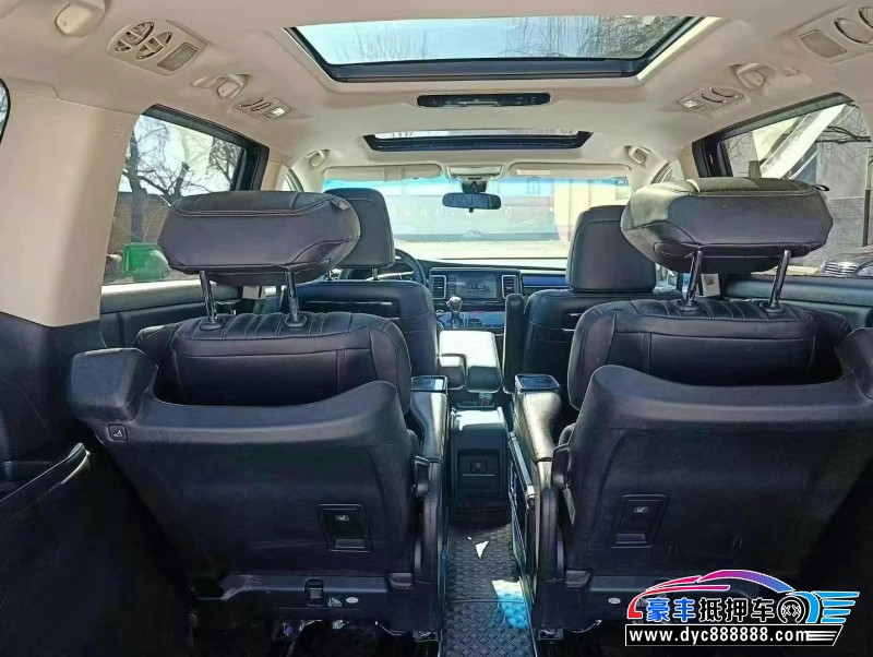 20年本田艾力绅轿车抵押车出售