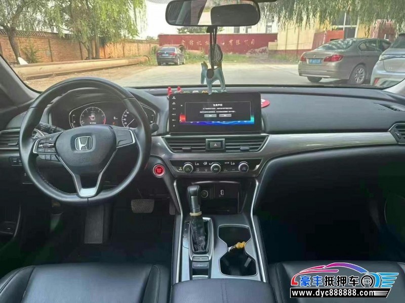 22年本田艾力绅轿车抵押车出售