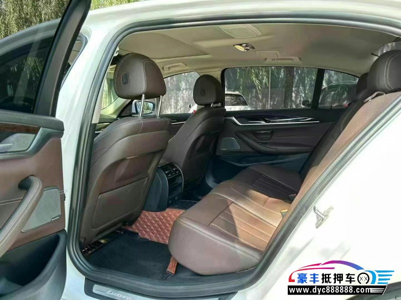 19年宝马5系轿车抵押车出售