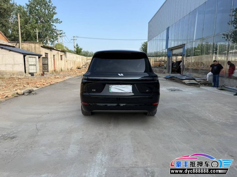 24年理想L9轿车抵押车出售