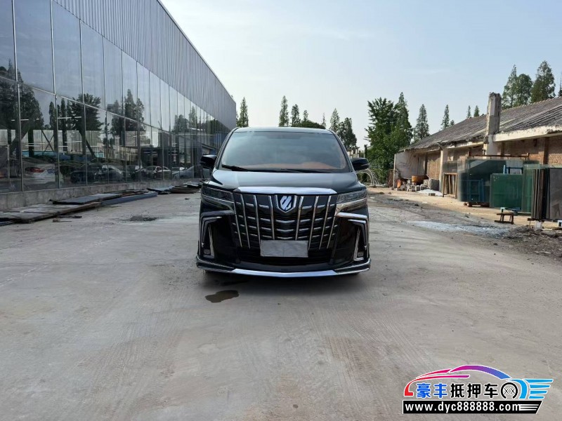 11年丰田埃尔法轿车抵押车出售