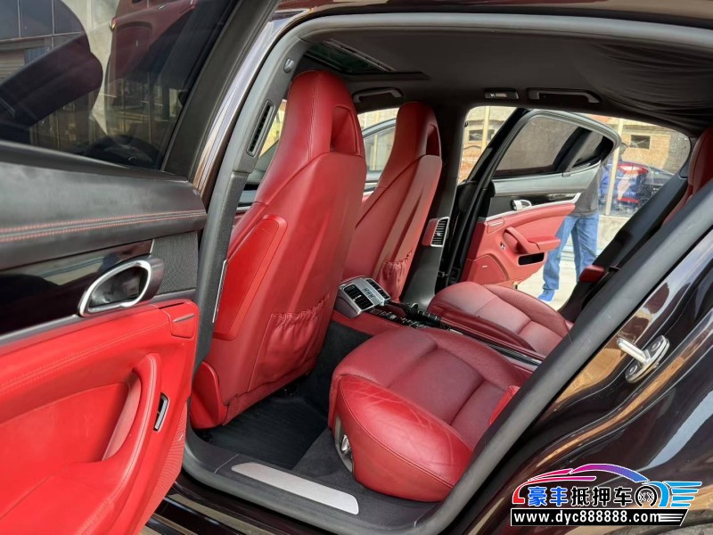 16年保时捷帕纳梅拉轿车抵押车出售