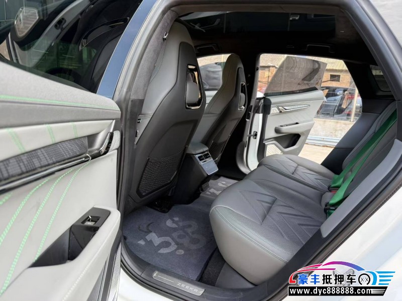 23年极氪001轿车抵押车出售