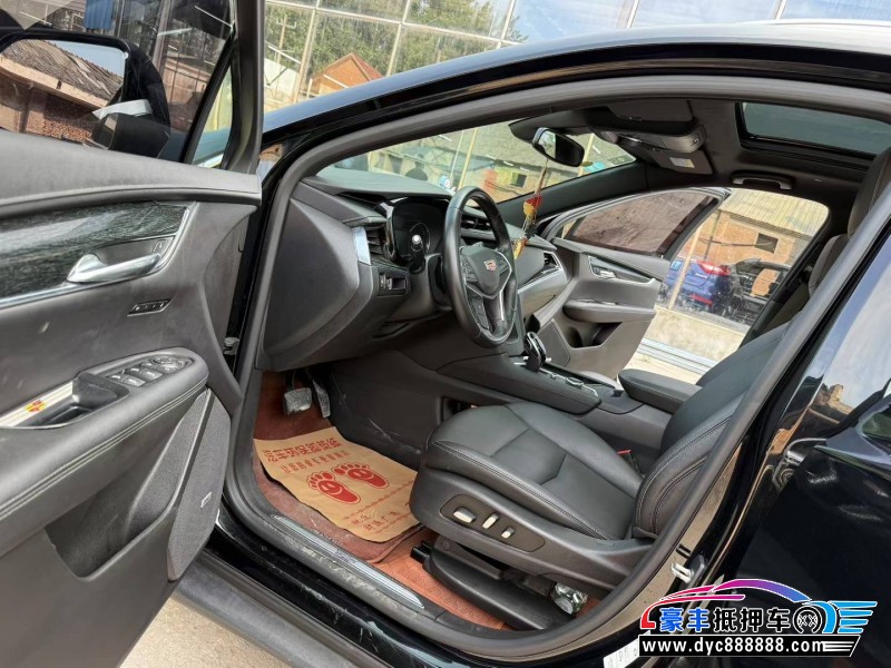 20年凯迪拉克XT5轿车抵押车出售