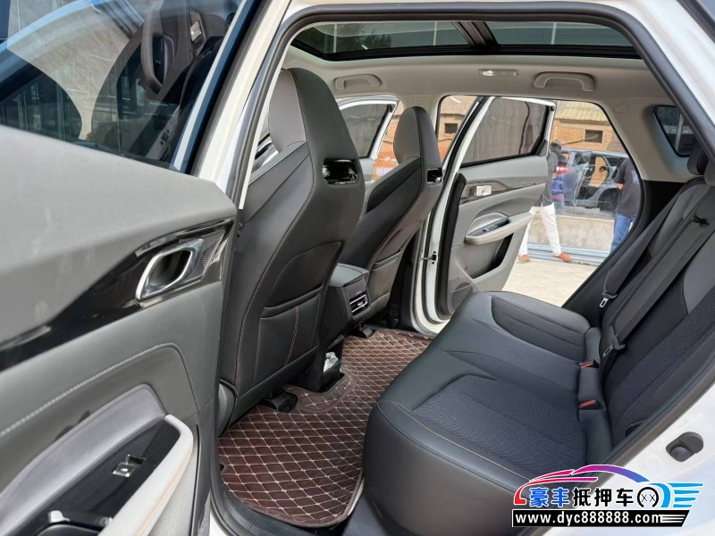 23年长安欧尚Z6轿车抵押车出售