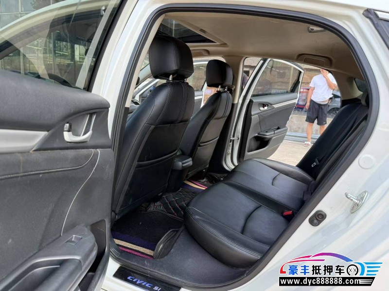 19年本田思域轿车抵押车出售