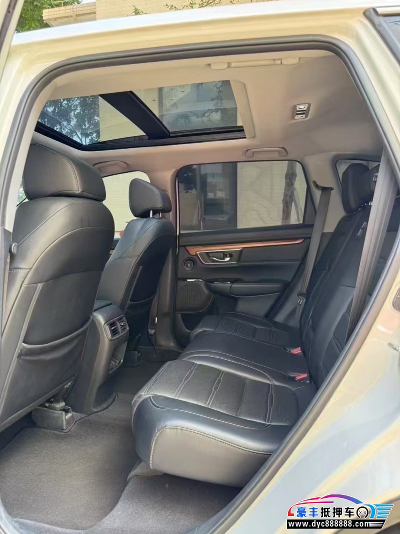 21年本田CR-V轿车抵押车出售