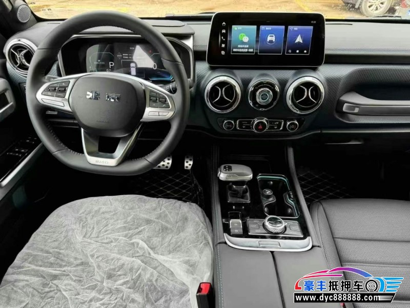 25年北京BJ40轿车抵押车出售