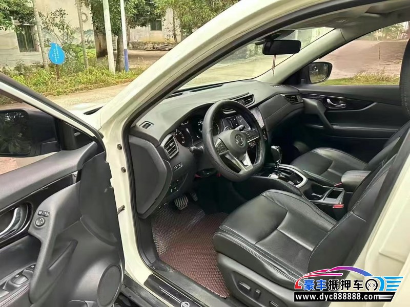 21年日产奇骏轿车抵押车出售