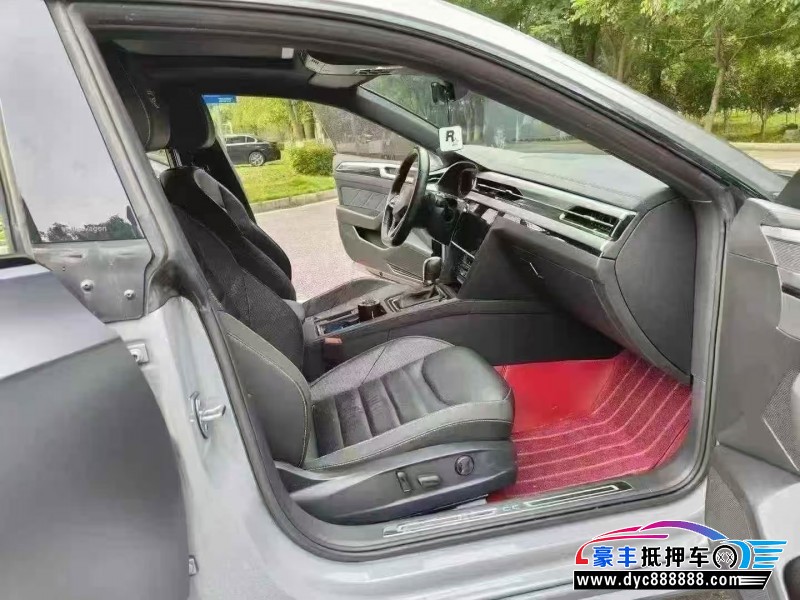 22年大众CC轿车抵押车出售