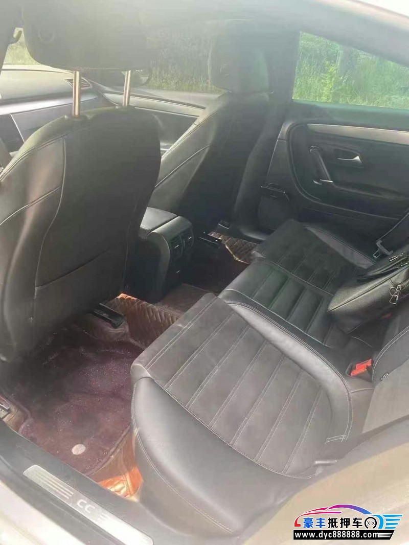 14年大众CC轿车抵押车出售