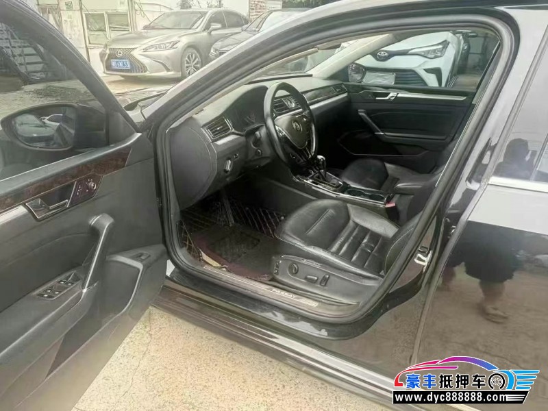 17年大众帕萨特轿车抵押车出售