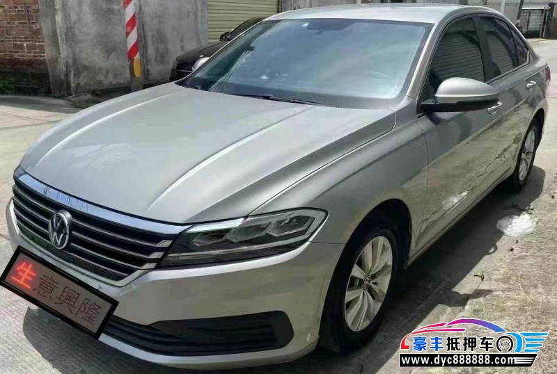 21年大众朗逸轿车抵押车出售