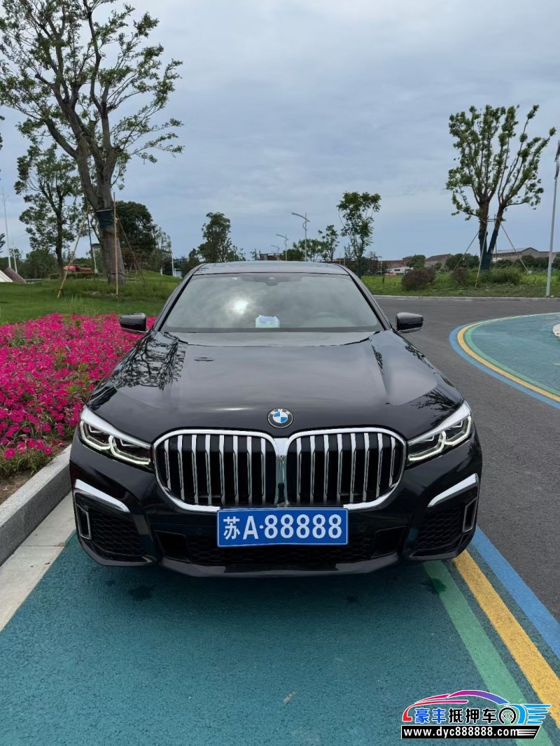 22年宝马7系轿车抵押车出售