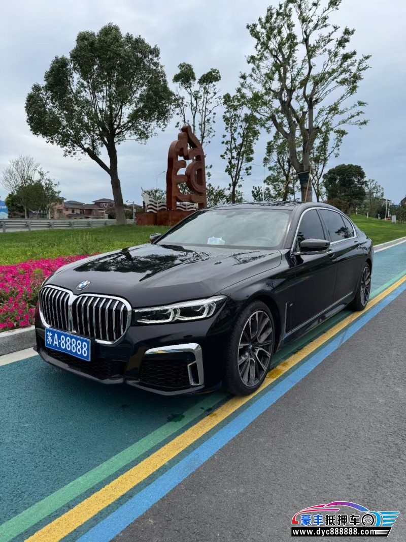 22年宝马7系轿车抵押车出售