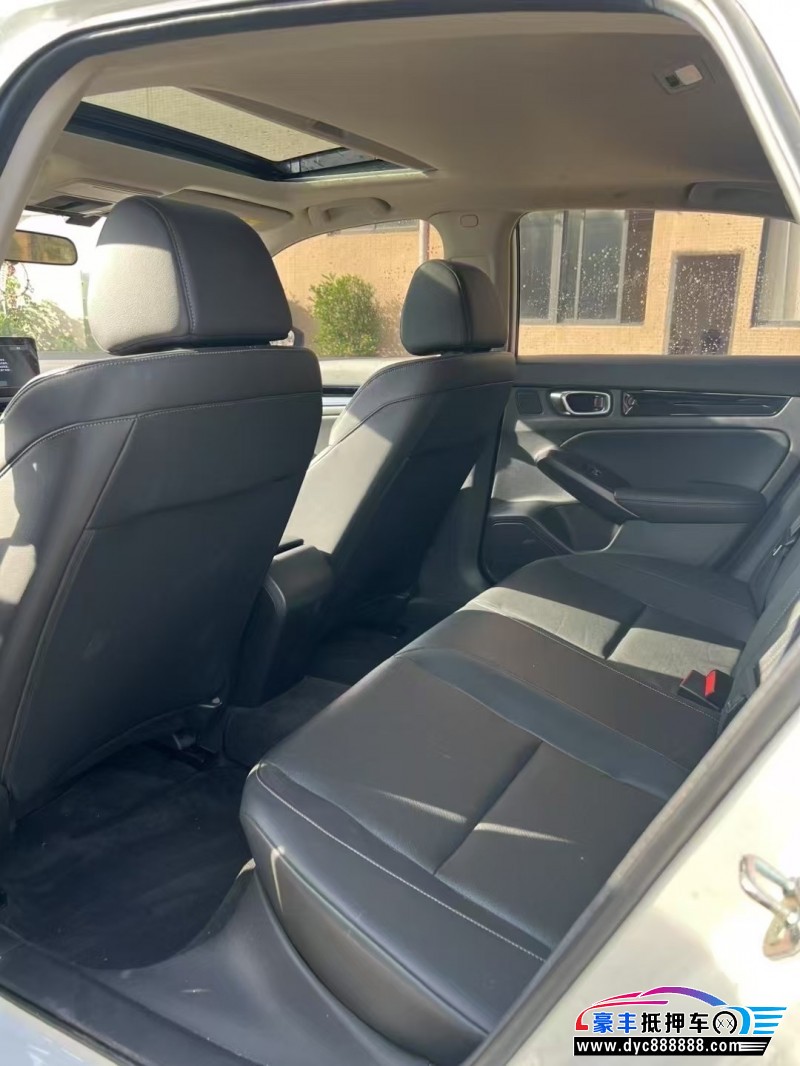 22年本田思域轿车抵押车出售