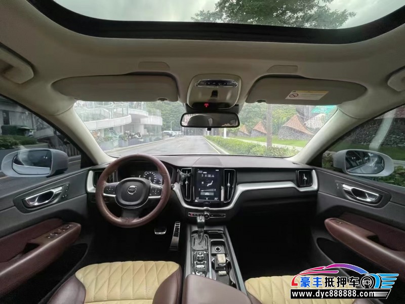 19年沃尔沃XC60轿车抵押车出售