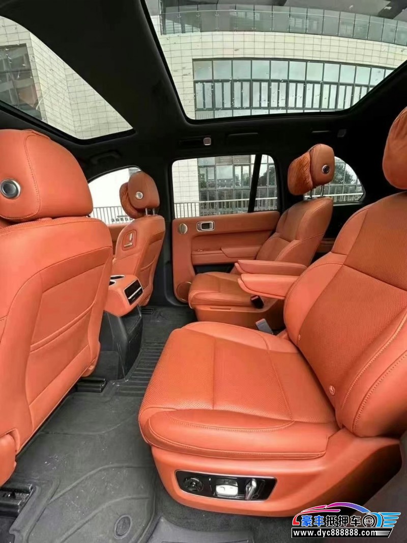 23年理想L8轿车抵押车出售