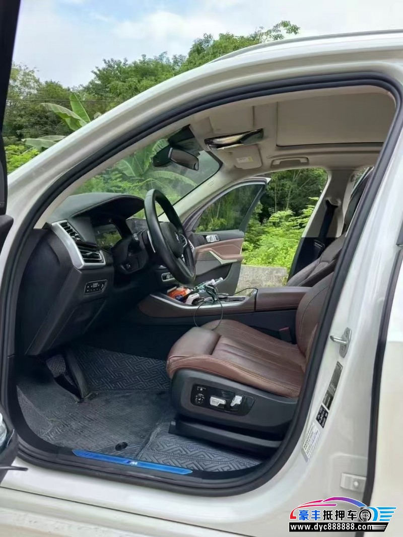 20年宝马X5轿车抵押车出售