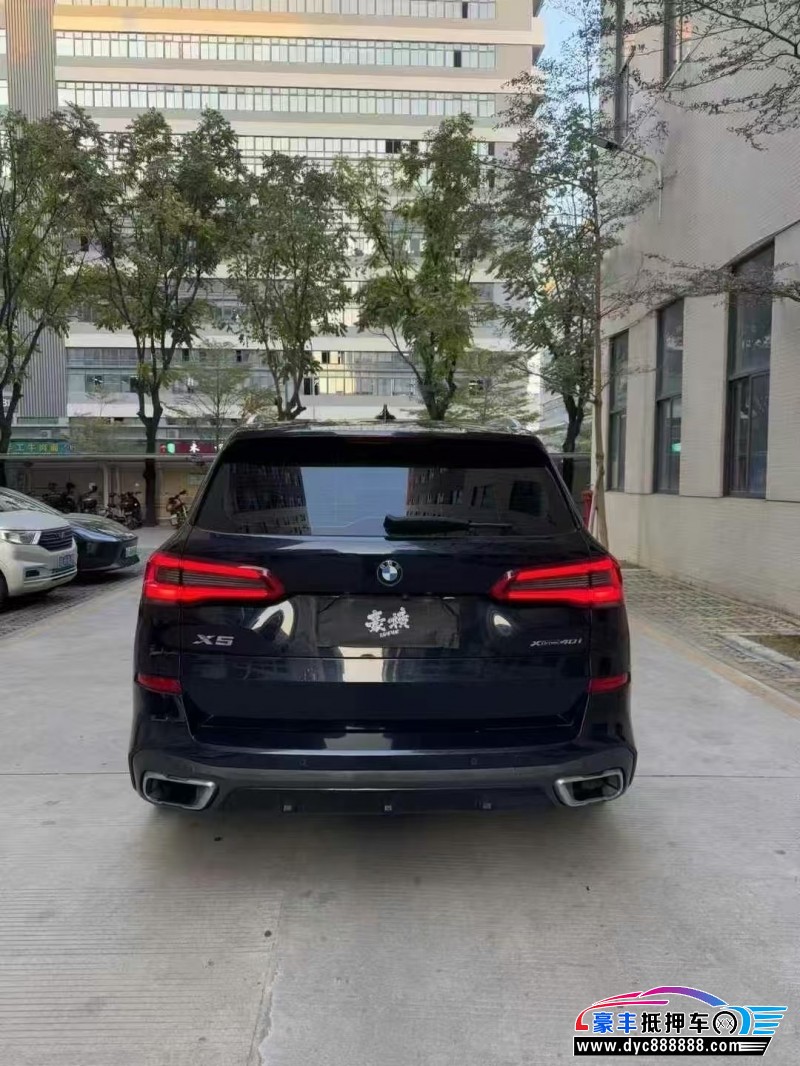 19年宝马X5轿车抵押车出售