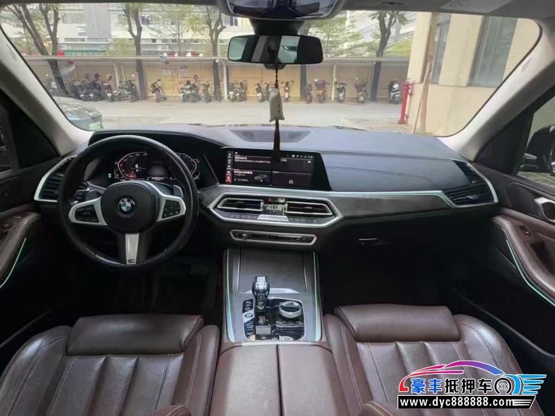19年宝马X5轿车抵押车出售