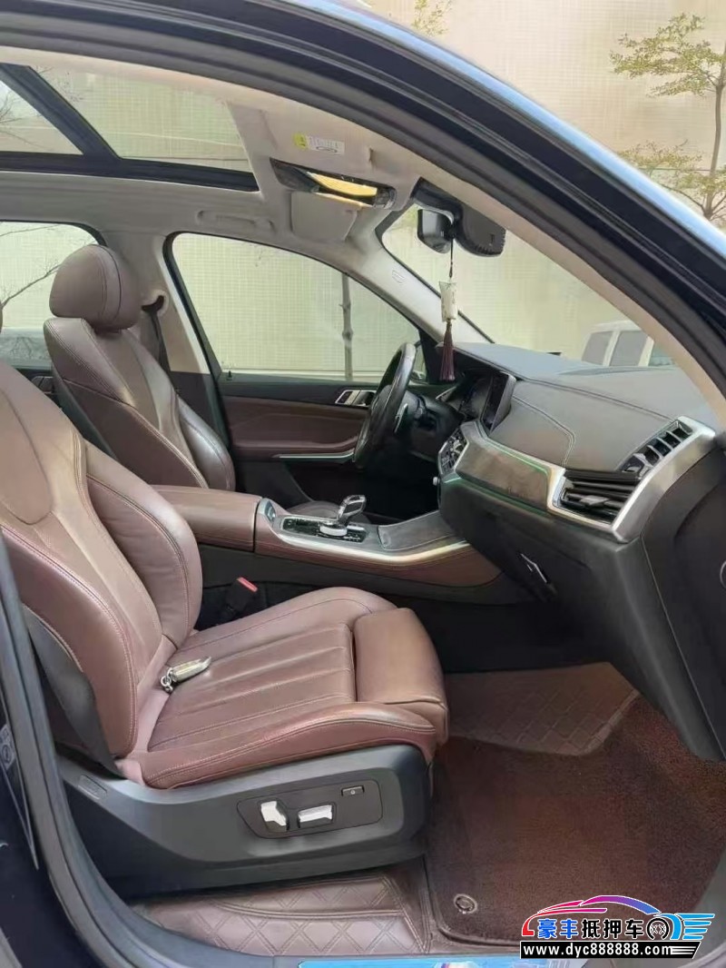 19年宝马X5轿车抵押车出售