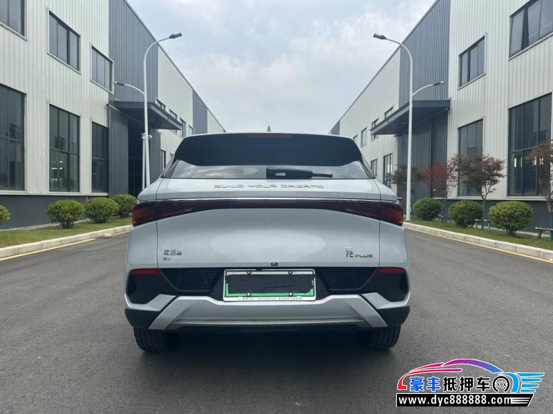 24年比亚迪元轿车抵押车出售