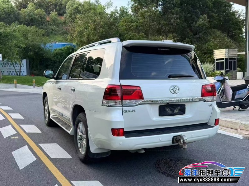 19年丰田兰德酷路泽（陆巡）轿车抵押车出售