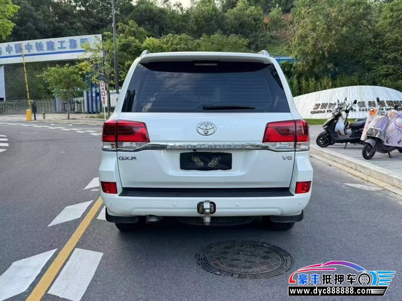 19年丰田兰德酷路泽（陆巡）轿车抵押车出售