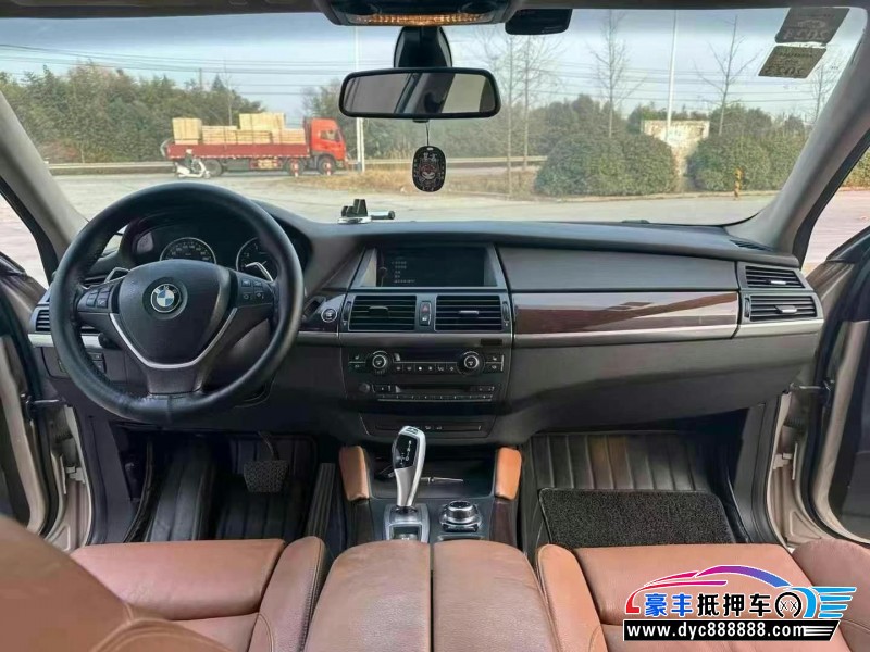 15年宝马X6轿车抵押车出售
