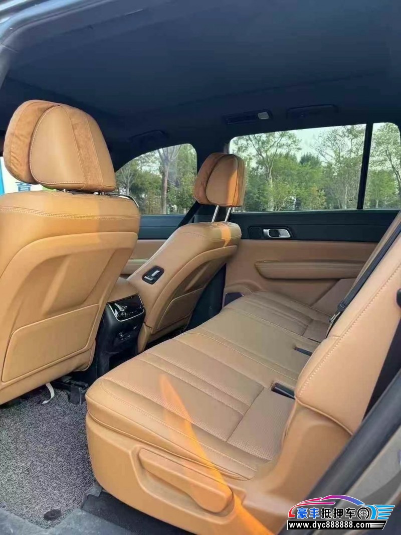 21年理想ONE轿车抵押车出售