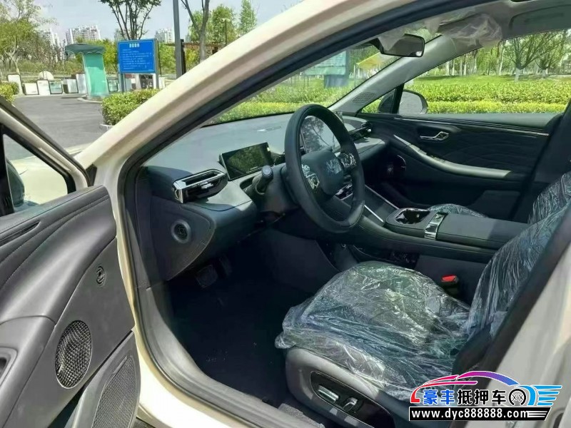 25年传祺埃安轿车抵押车出售