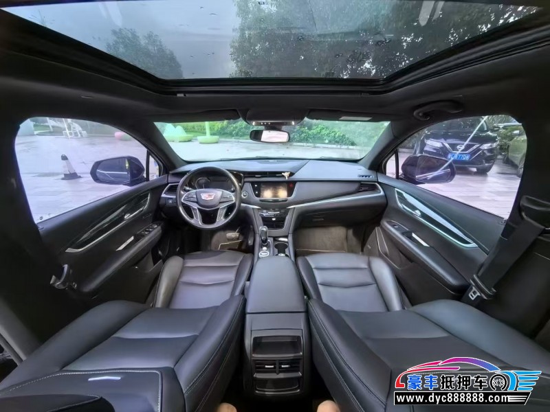 21年凯迪拉克XT5轿车抵押车出售