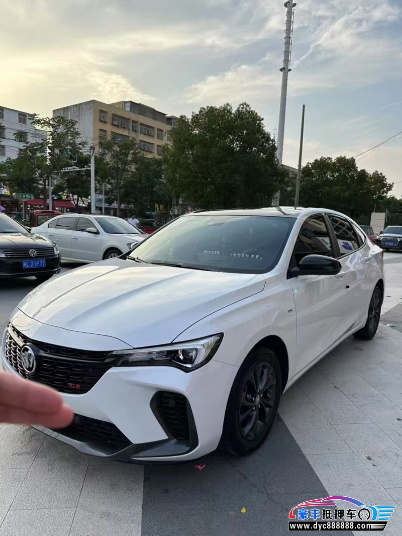 24年别克威朗轿车抵押车出售