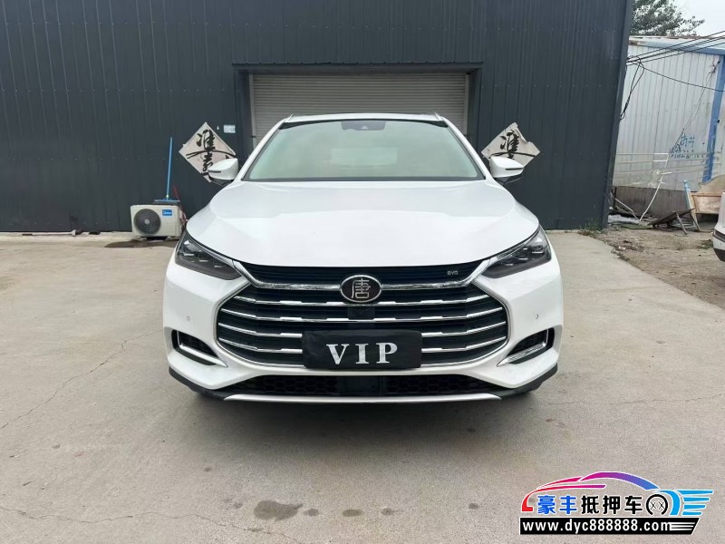 19年比亚迪唐轿车