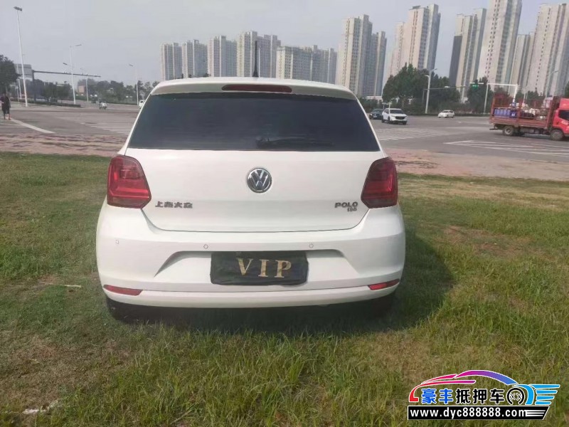 16年大众polo轿车抵押车出售