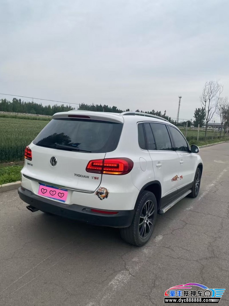 17年大众途观轿车抵押车出售