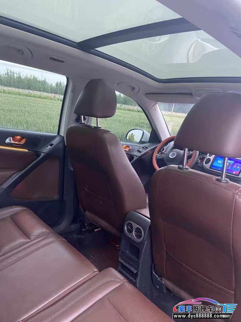 17年大众途观轿车抵押车出售