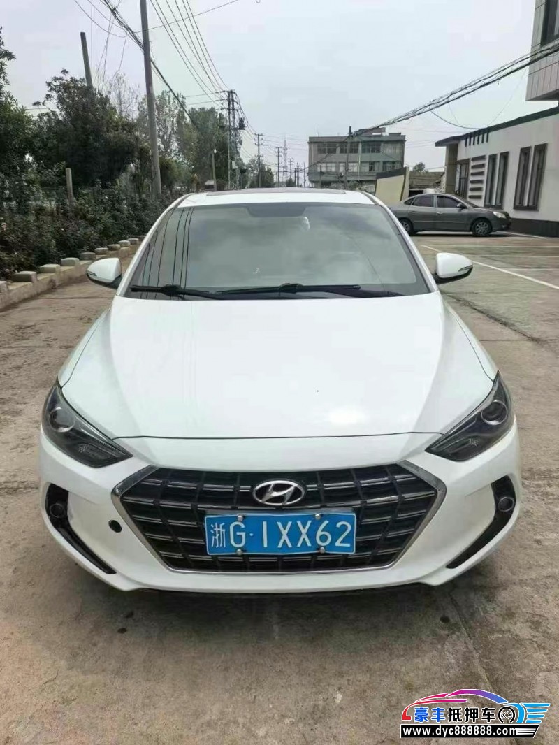 抵押车出售20年现代领动轿车