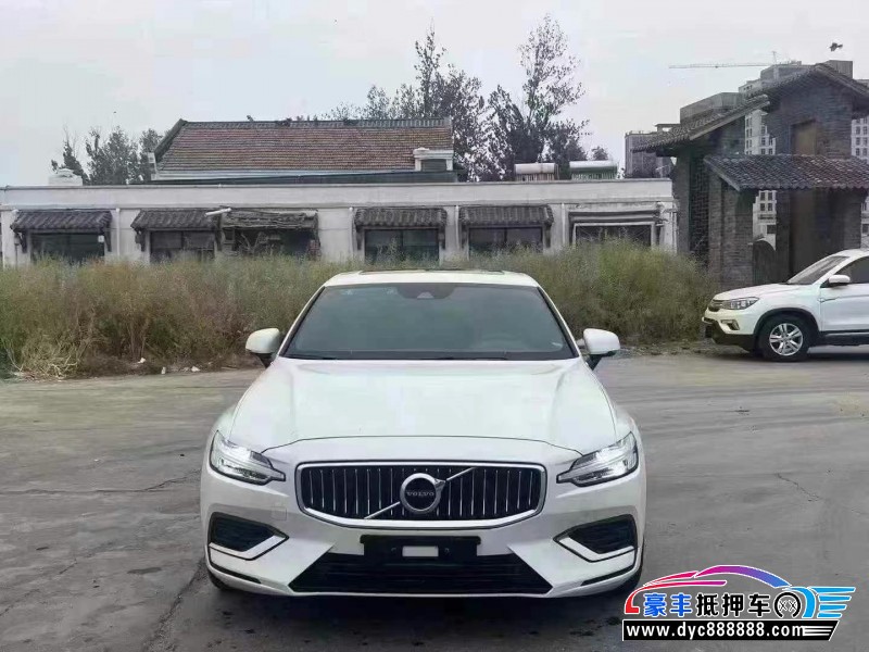 20年沃尔沃S60轿车抵押车出售