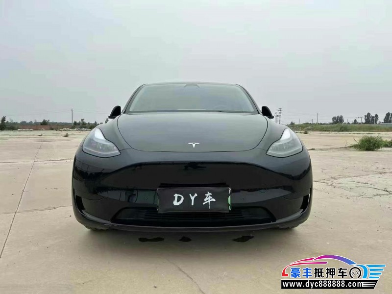 抵押车出售22年特斯拉Model Y轿车