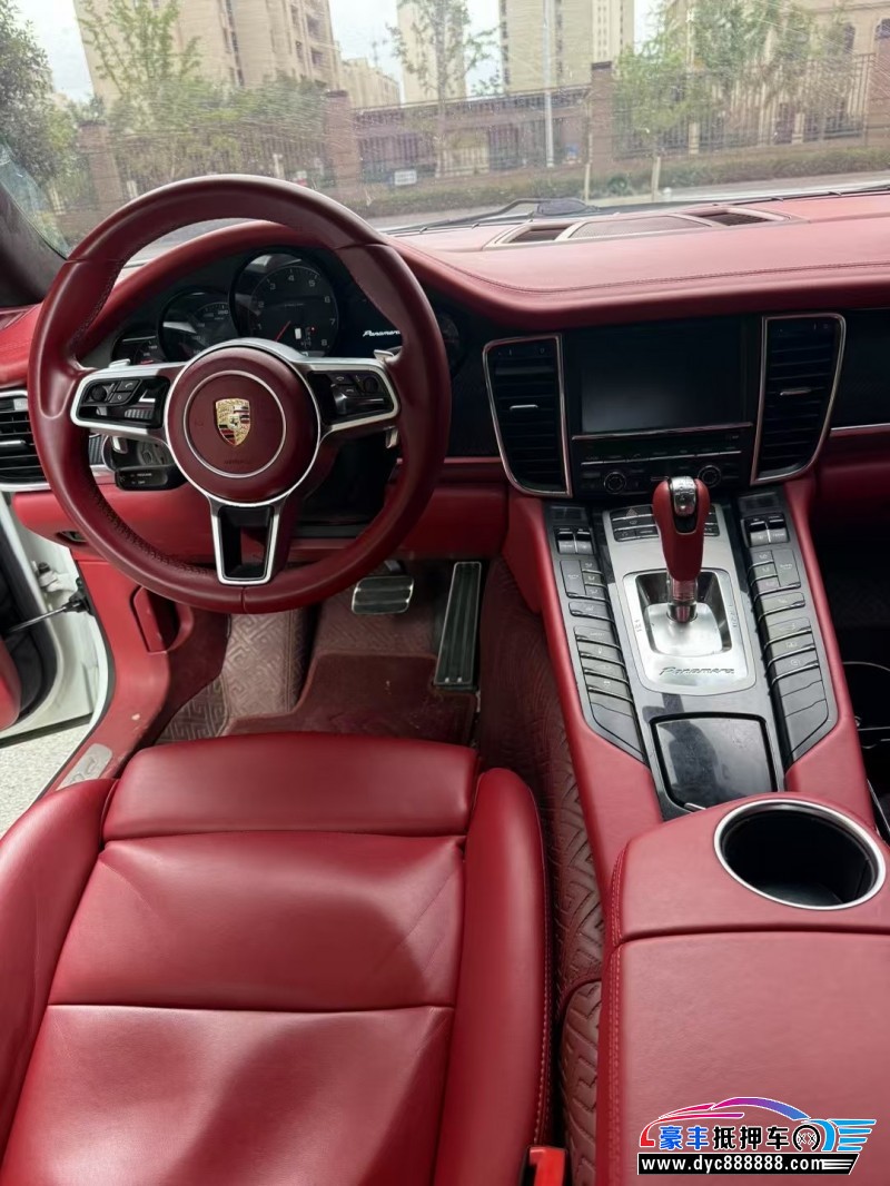 14年保时捷帕纳梅拉轿车抵押车出售