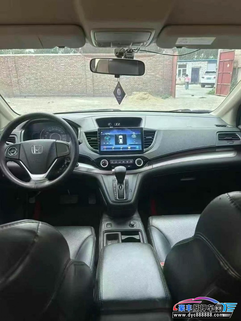 16年本田CR-V轿车抵押车出售