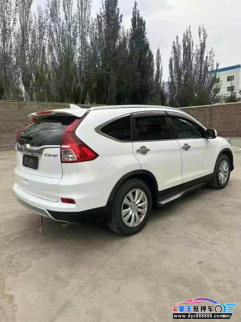 16年本田CR-V轿车抵押车出售