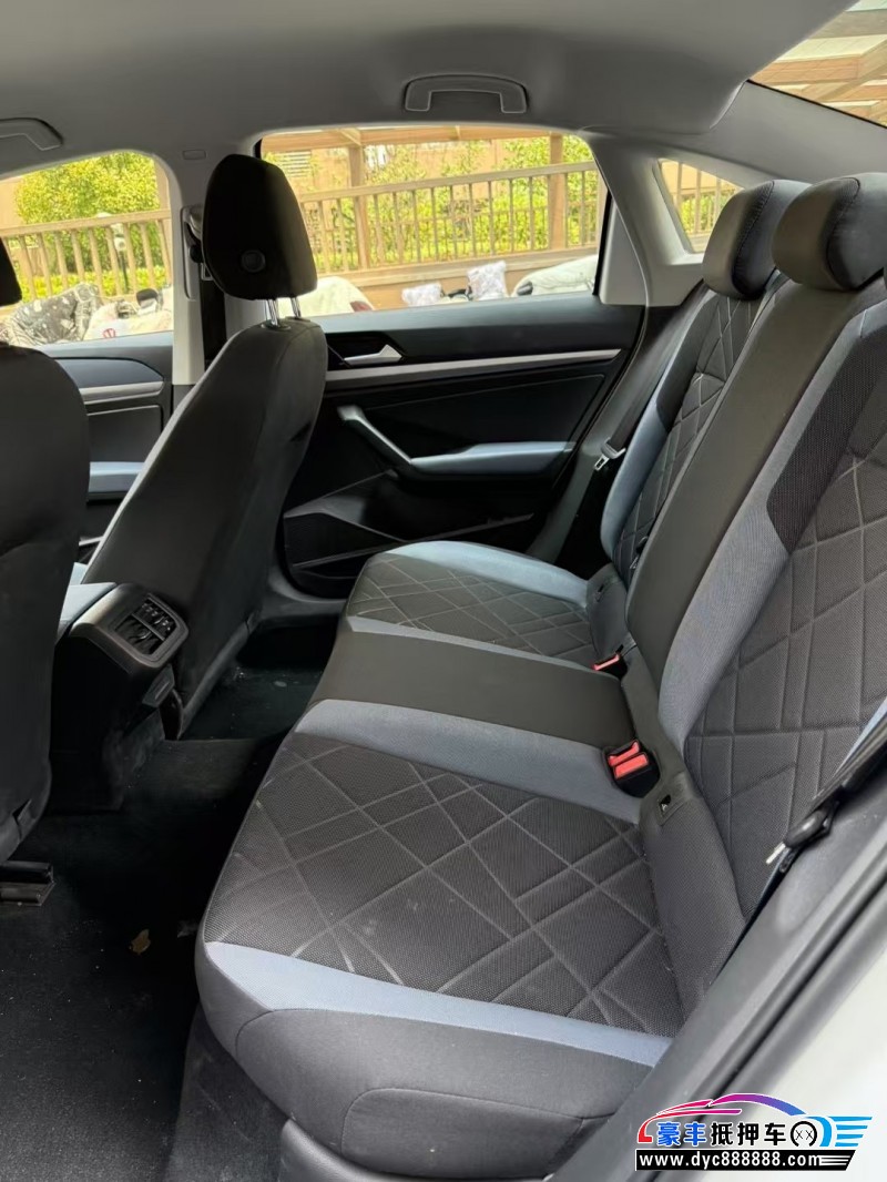 24年大众朗逸轿车抵押车出售