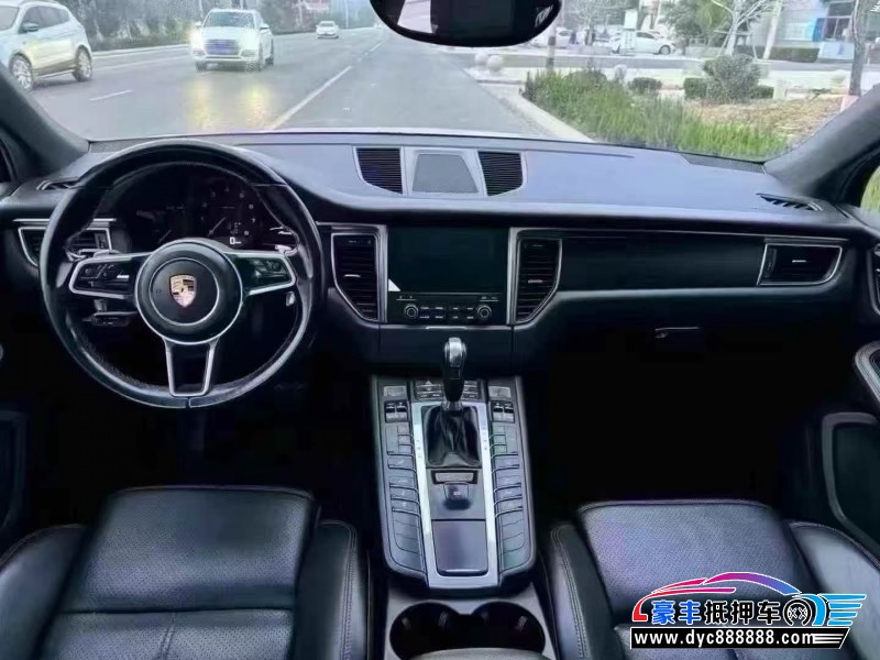 18年保时捷Macan迈凯轿车抵押车出售